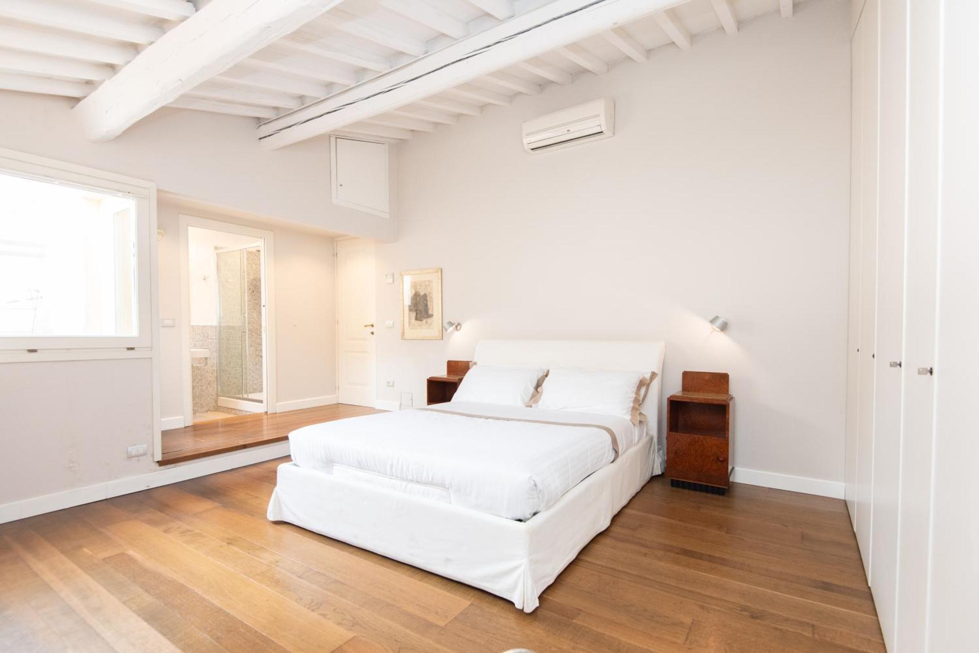 Giambologna Attic By Prestige Apartamento *